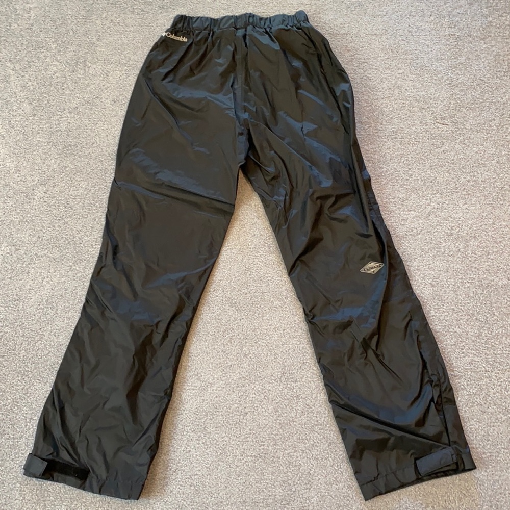 Columbia Women’s Omni-Tech Rain Pants, Size Small